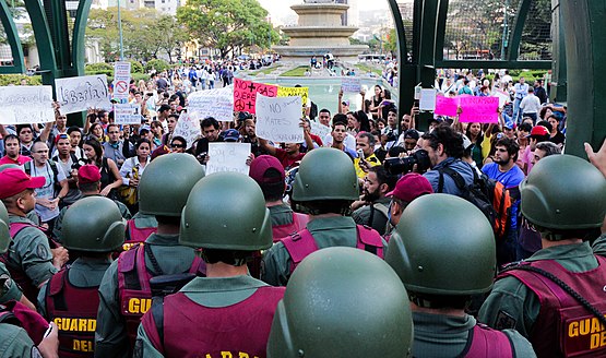 Krisis di Venezuela Selama Revolusi Bolivarian Berdampak Pada Semuanya Termasuk Bisnis
