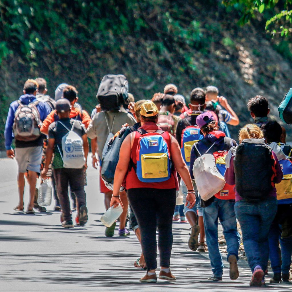 Kolombia Memberi Hampir 1 Juta Migran Venezuela